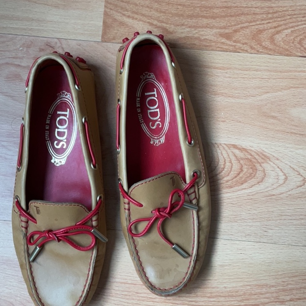 Tod's Tan and Red Loafers